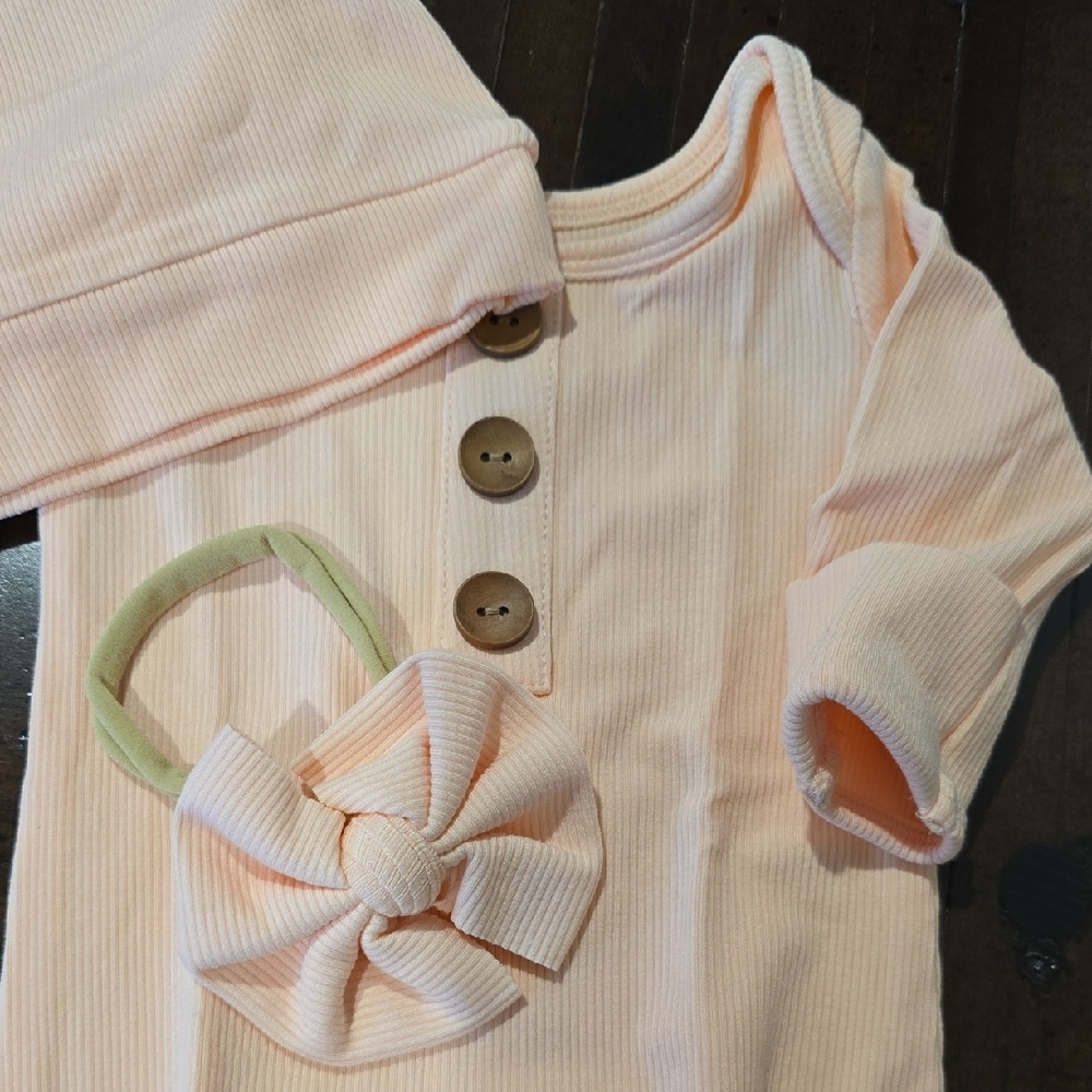 Caden Lane Peach Buttoned Sleep Sack - Picture 5 of 8